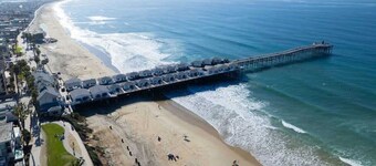 Serene Beachside 4BR Home - Walk to the Beach