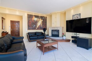 5 bedrooms, free cribs/infant beds - Villa Anapnoi With Private Pool (Zakynthos)
