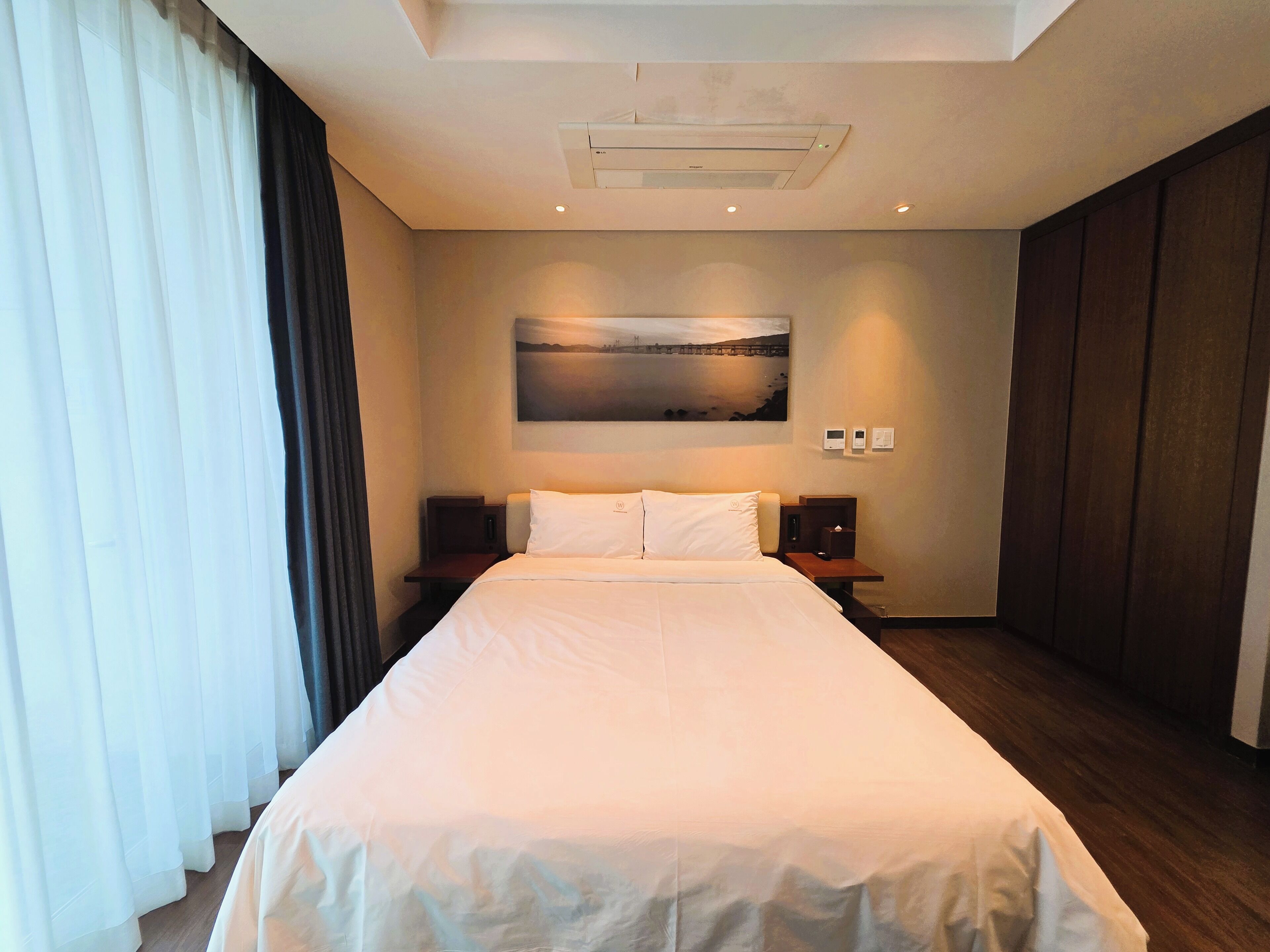 Superior dubbelrum | Värdeförvaringsskåp på rummet, mörkläggningsgardiner och ljudisolering