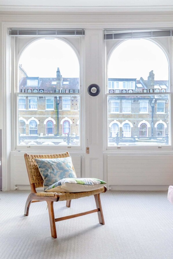 베이직 아파트 | 내부