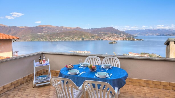 家庭獨棟房屋, 1 間臥室, 壁爐, 山間 (Lake Maggiore View Terrace Over The) | 室外用餐