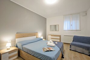 Family House, Multiple Bedrooms, Mountainside (Lake View Terrace Over The Borromean) | 1 bedroom, free WiFi, bed sheets