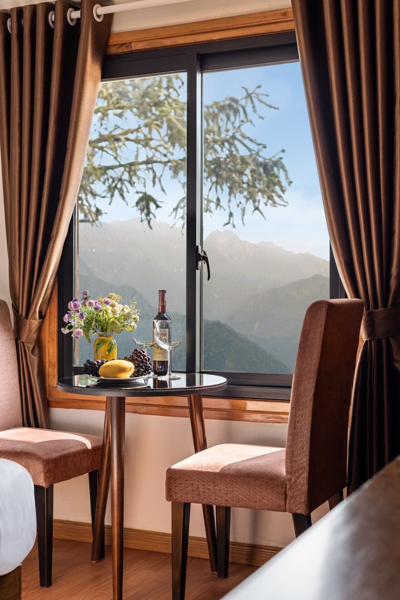 基本雙人房 | 防敏寢具、記憶棉床墊、書桌、手提電腦工作空間