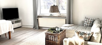 Herzlich Willkommen in Unserem Kleinen Haus in Nordseenähe