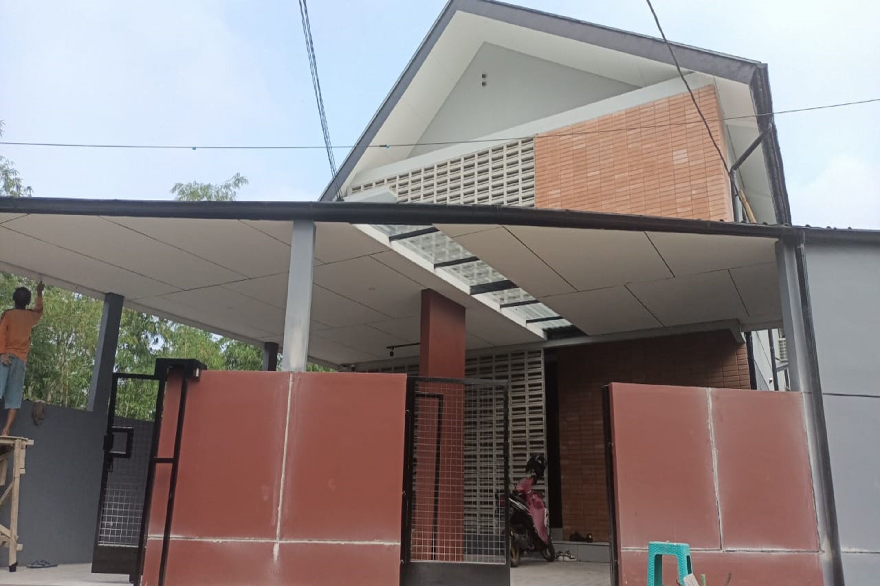 المنشأة من الخارج