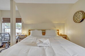 2 habitaciones, escritorio y espacio para trabajar con laptop 