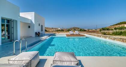 Lil Paros Luxury suites
