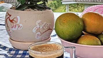 包每日自助式早餐