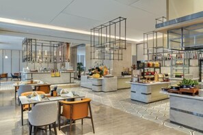 Restaurant - Crowne Plaza Lanzhou New Area (Gaolan)