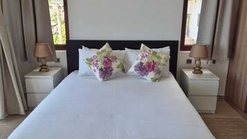 2 habitaciones, caja de seguridad en la habitación y muebles diferentes