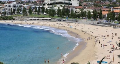Modern Poolside Coogee Beach Sanctuary
