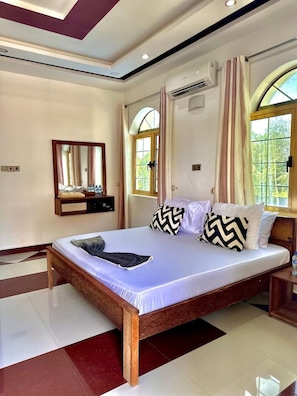2 quartos, Wi-Fi de cortesia, roupa de cama