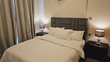 2 slaapkamers, een strijkplank/strijkijzer, wifi, beddengoed