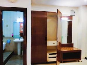 Premium Twin Room