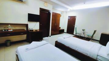 Kamar Twin Premium | 1 kamar tidur, meja kerja, dan Wi-Fi gratis