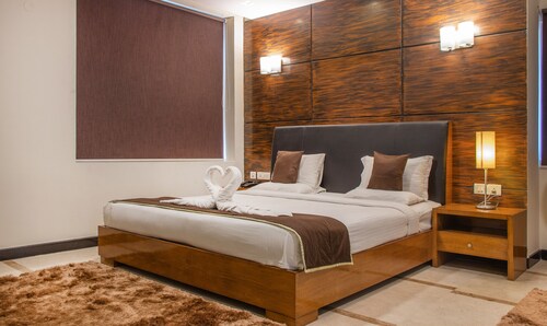 Athasri Hotel Infantry Road