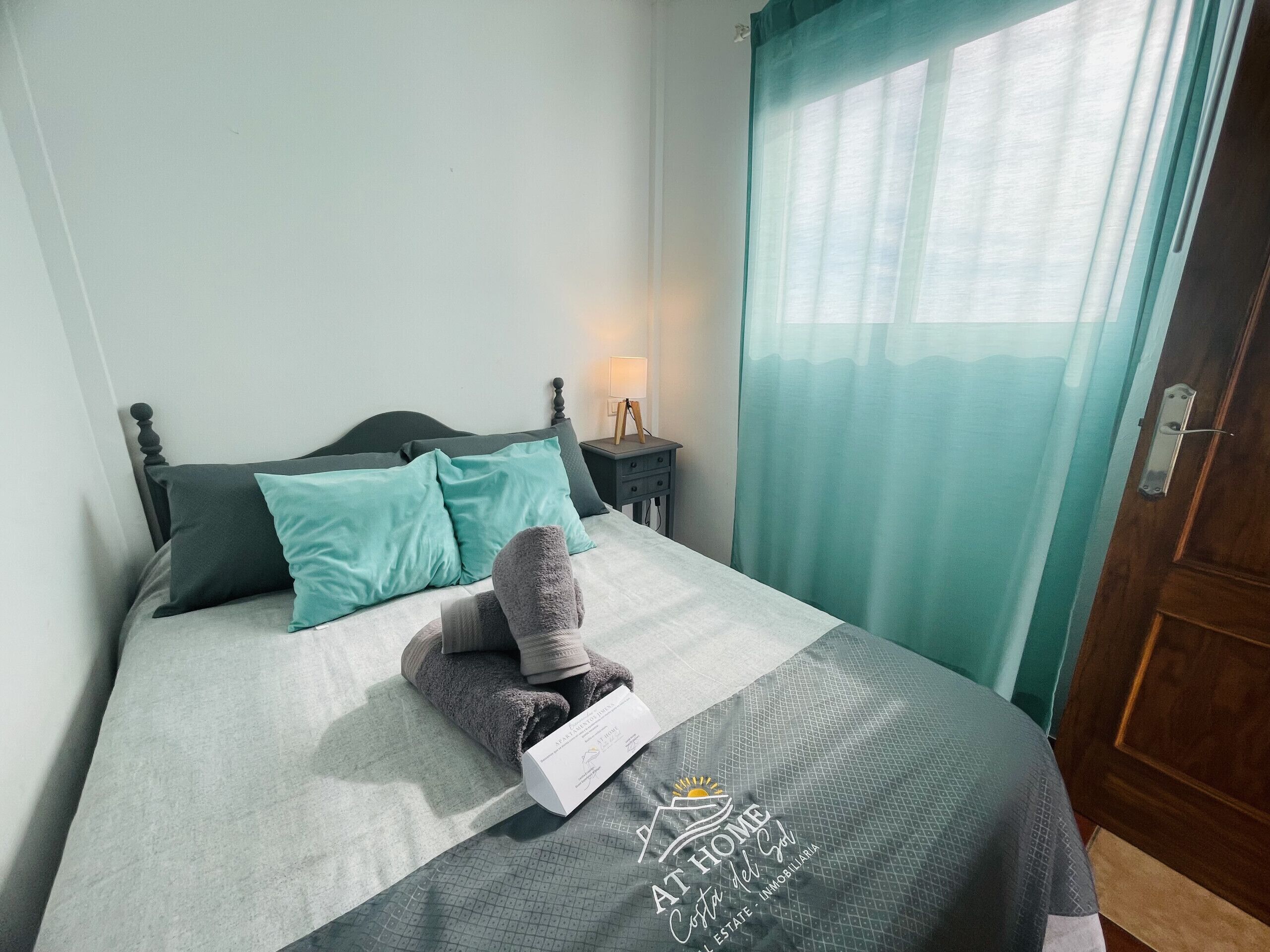 Iron/ironing board, travel crib, free WiFi, bed sheets