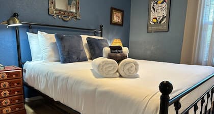 1 Bedroom apartment w/Balcony