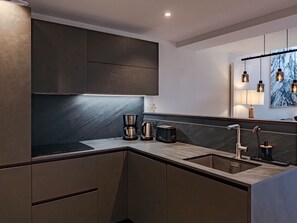 ثلاجة، غسالة أطباق