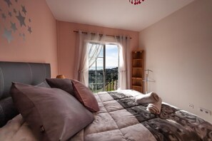 3 slaapkamers, gratis wifi, beddengoed