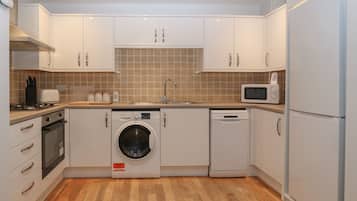 Fridge, dishwasher, electric kettle, toaster