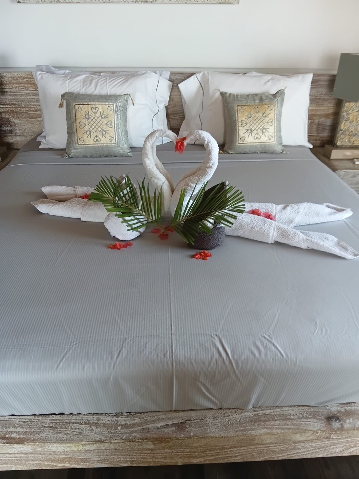 Panoramic Apartment, 1 Queen Bed, Sea View | 1 bedroom, hypo-allergenic bedding available, memory foam beds