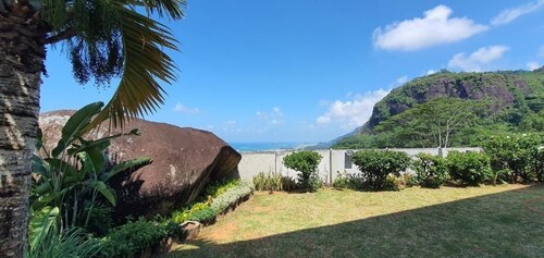 Beau Soleil Stunning Sea View 