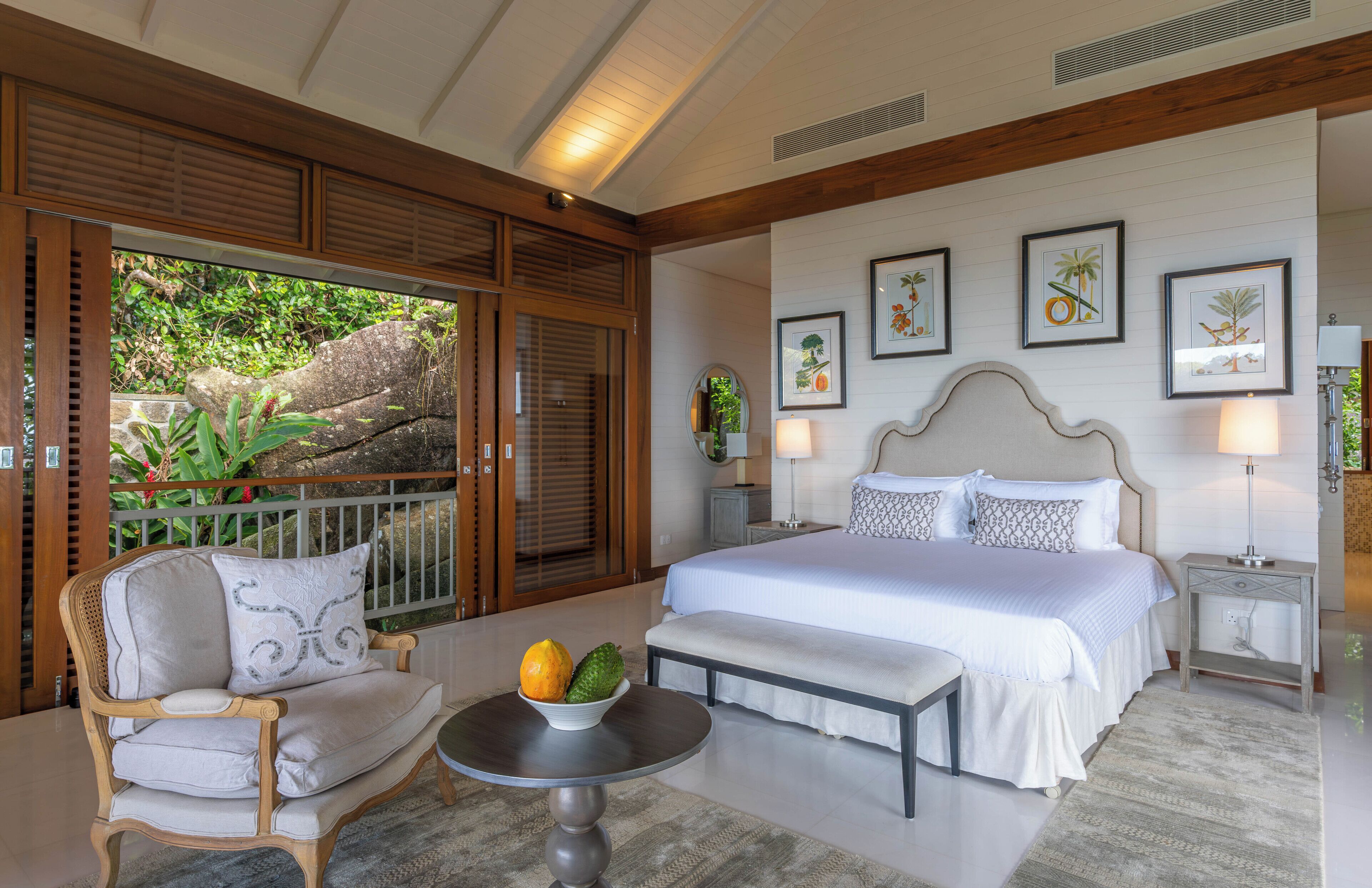 Villa, vue mer | Literie de qualité supérieure, couette en duvet d'oie