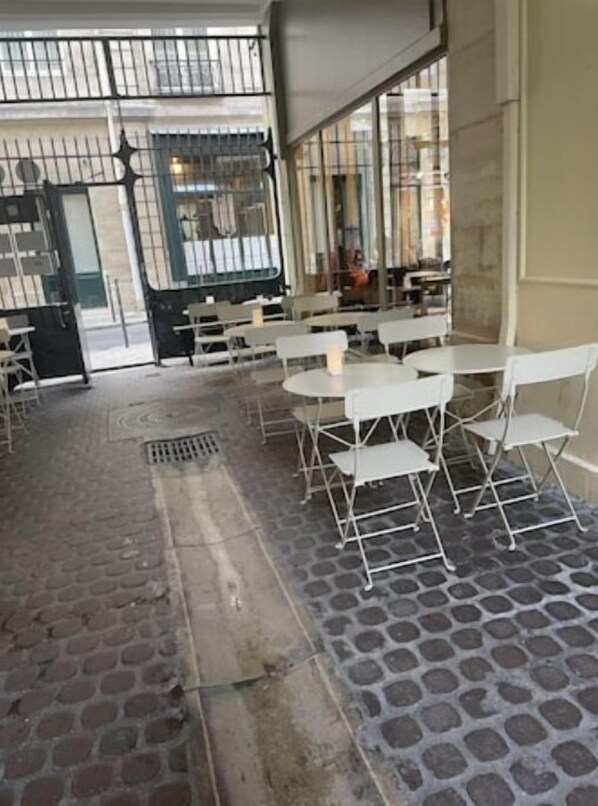 Restauration extérieure