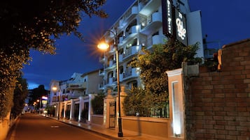 Facciata della struttura