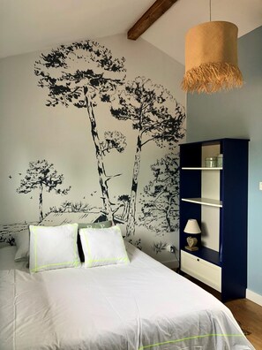 4 habitaciones, tabla de planchar con plancha y wifi gratis 