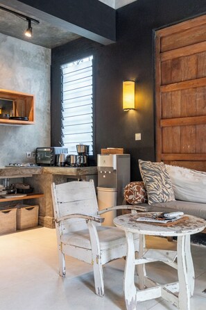 Villa | Living area - Jatayu Villa by Betterplace (Canggu)