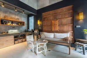 Villa | Living area - Jatayu Villa by Betterplace (Canggu)