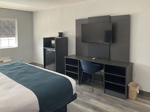 Bed sheets - Studio 6 Suites Brenham, TX (Brenham)