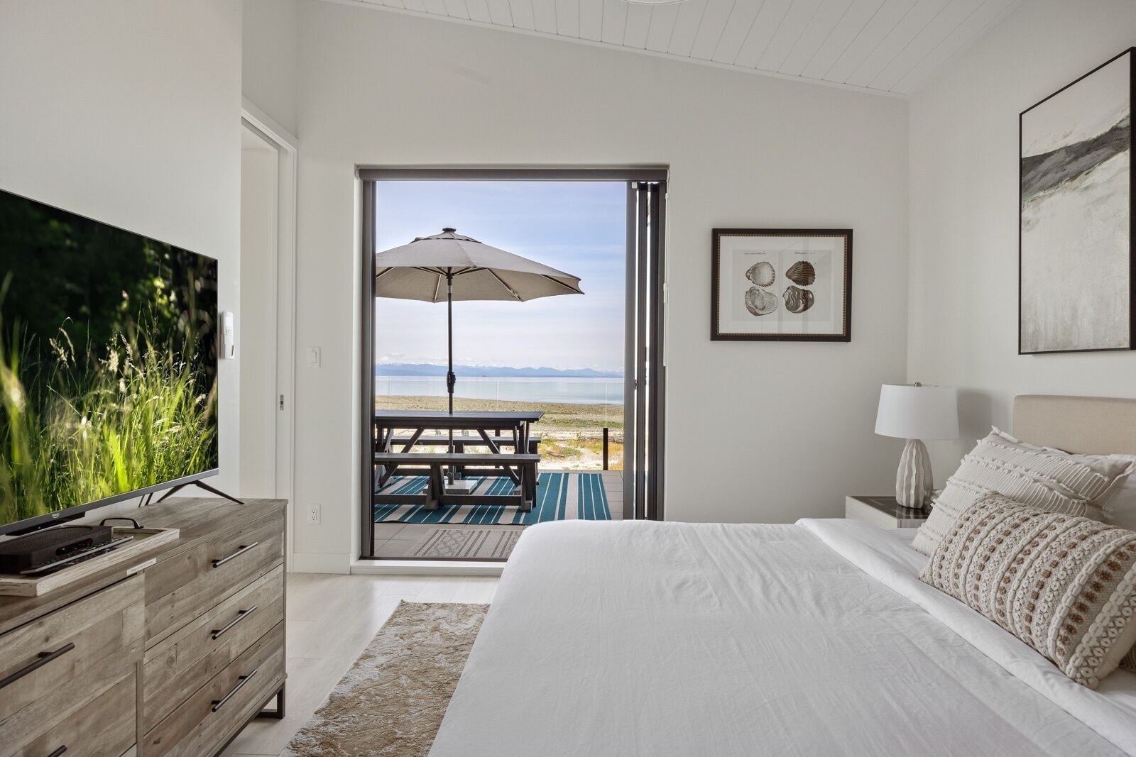 2 bedrooms
