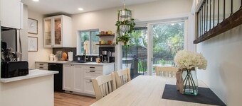 Beautiful Benson Cottage near Attractions!