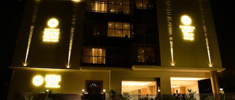 Front of property - evening/night