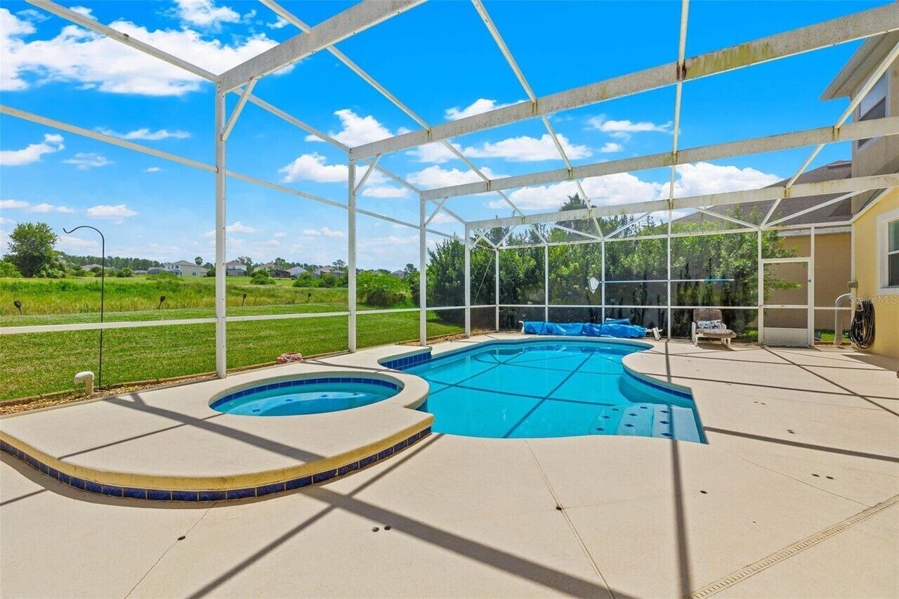 ⭐NEW LISTING | 7 Bed Gated Villa | Extended Pool Deck | Golf Course Views!⭐