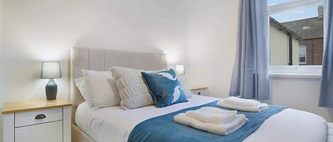 3 chambres, accĂšs Internet, draps fournis