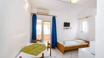 Apartment, 1 Bedroom, Balcony, Garden View | 2 bedrooms