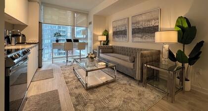 Luxury Condo King West Entertainment District