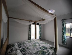 3 habitaciones, tabla de planchar con plancha y wifi gratis 