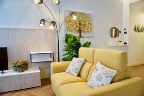 Smart TV - Casa Romano Suites eco apartment AMBRA (Trieste)