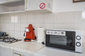 Apartment, 1 Schlafzimmer, Balkon, Gartenblick | Eigene Küche