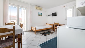 아파트, 침실 1개, 발코니, 정원 전망 | 2 개의 침실