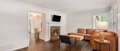 Smart TV, fireplace, books