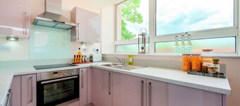 Modern Two bedroom in Stevenage - Free Wifi