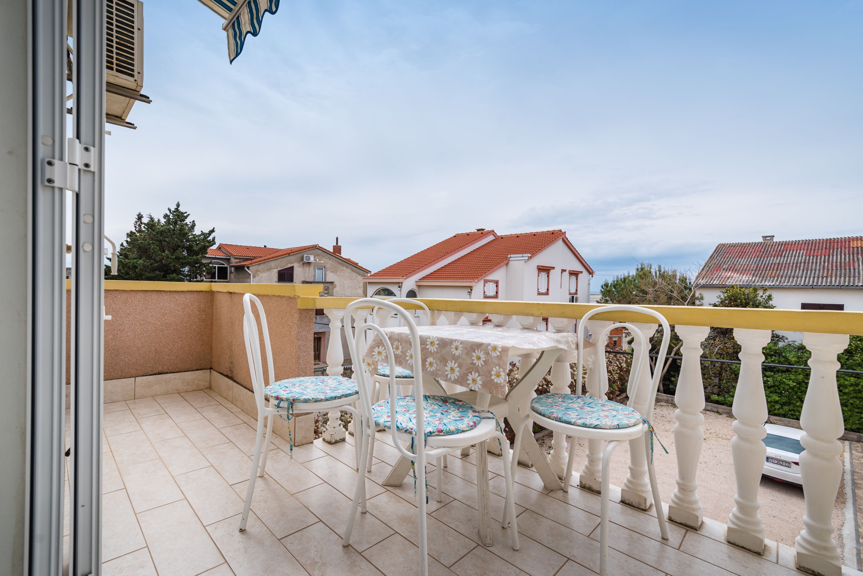 Leilighet, 1 soverom, balkong, hageutsikt | Overnattingsstedets uteområder