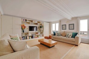 Fernseher, Arbeitsbereiche