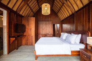 Villa estándar | Escritorio, wifi gratis y ropa de cama 